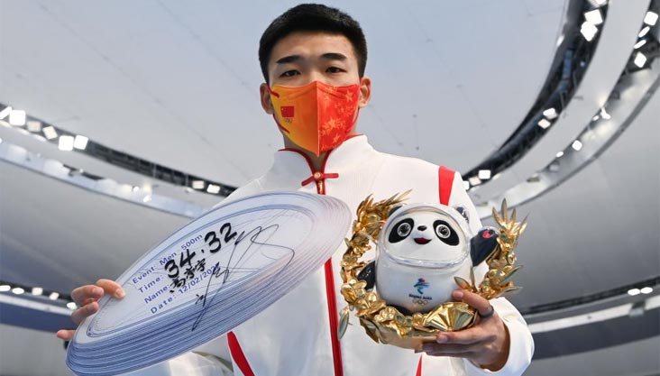 高亭宇和徐梦桃当选北京冬奥会闭幕式中国代表团旗手