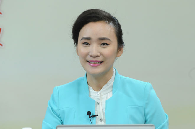 访谈主持人屈绍辉