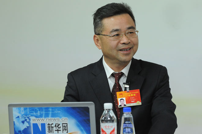 黄建平在访谈中