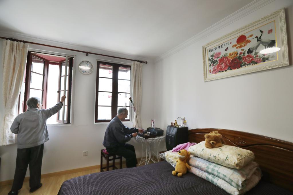 70岁曹杨一村&ldquo;脱胎换骨&rdquo;：居民回搬&ldquo;喜提&rdquo;新生活