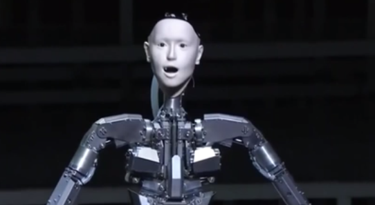 逼真！栩栩如生 日本机器人出演歌剧