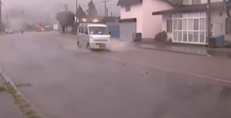 倾盆！日本北海道遭遇“创纪录短时暴雨”