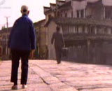 走不出外婆的目光