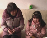 孤儿的爱心爸妈