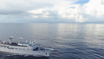 中国远望3号船解缆出航 奔赴任务海域