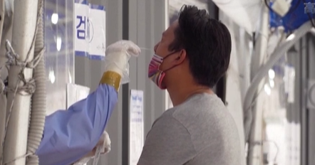 韓國：疫情反復 日增新冠肺炎確診再破兩千例