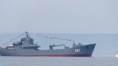 俄罗斯：俄太平洋舰队和黑海舰队同时举行演习