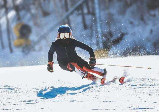 冬奥小课堂|冬季滑雪易受伤？骨科专家教您这样做！