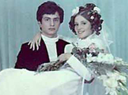 全球政要时髦结婚照 希拉里也曾柔美