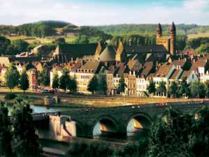 马斯特里赫特 -- 美食酒乡