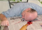美国俄亥俄州奇葩男子以装死为生