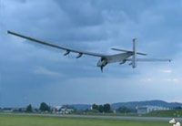 瑞士：全球最大太阳能飞机成功首飞