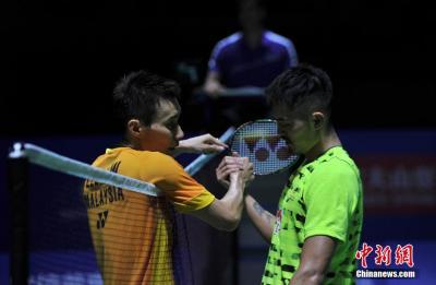 李宗伟再胜林丹：三年两破