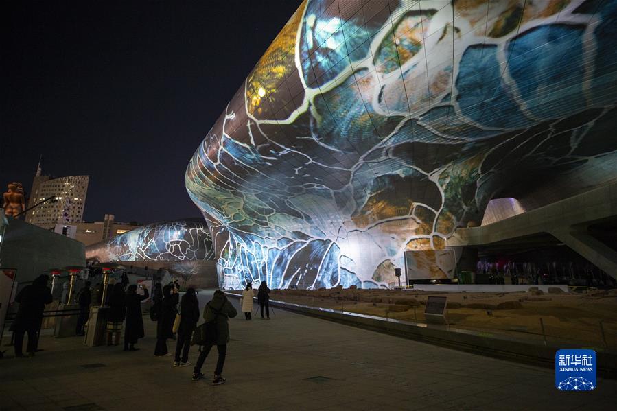 （国际）（1）&ldquo;首尔之光&rdquo;灯光秀开幕