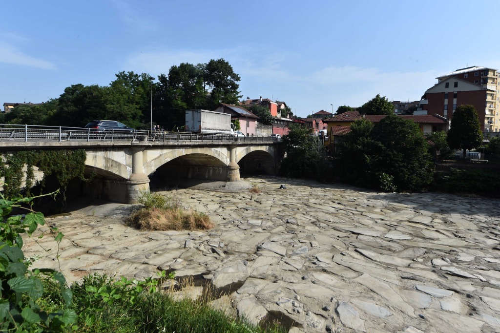 意大利遭遇严重干旱 两城市限制用水