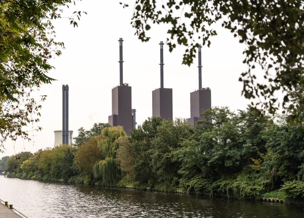 应对能源短缺 德国总理要求迟误三座核电站运转
