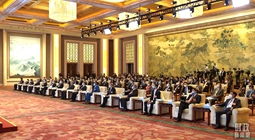 时政新闻眼丨第四次出席金砖国家工商论坛，习近平这样回答“时代之问”