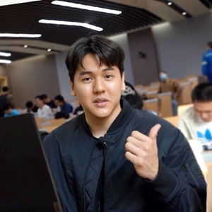 大模型是什么“模型”？俄罗斯小哥哥在这里找到了答案