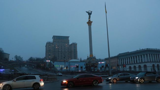 乌克兰能源设施遭空袭　法英乌德会谈将评估乌克兰局势 