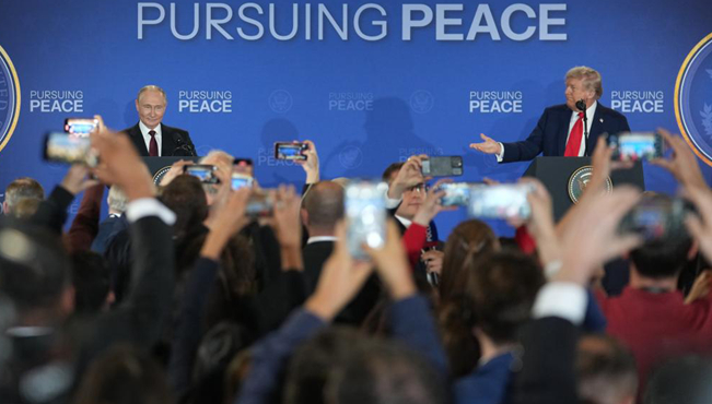 俄美佛州会谈“有建设性” 俄美乌三方谈不谈不确定