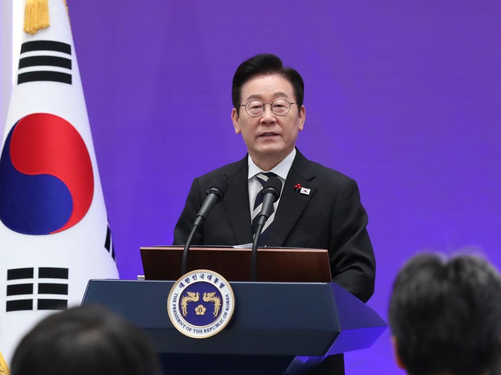 韩国总统李在明不支持率首超支持率