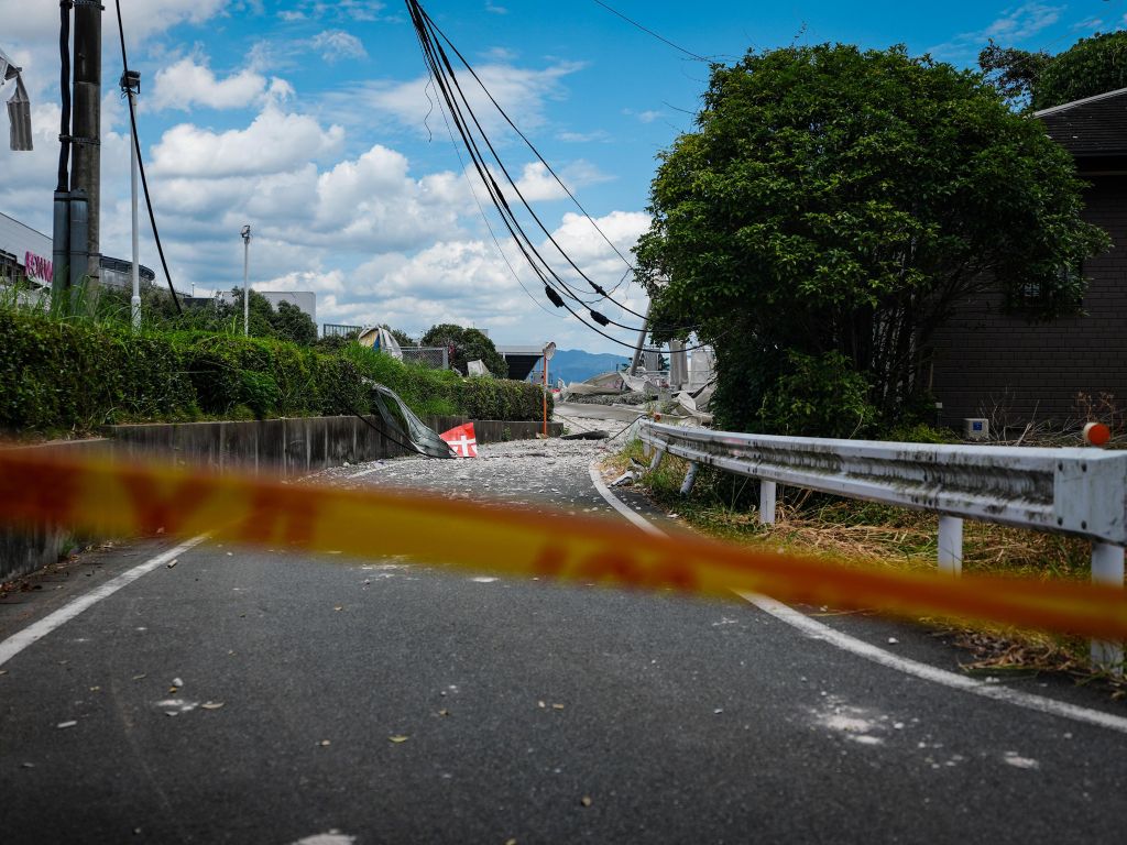 记者直击熊本震区：余震不断，爆炸商场满目