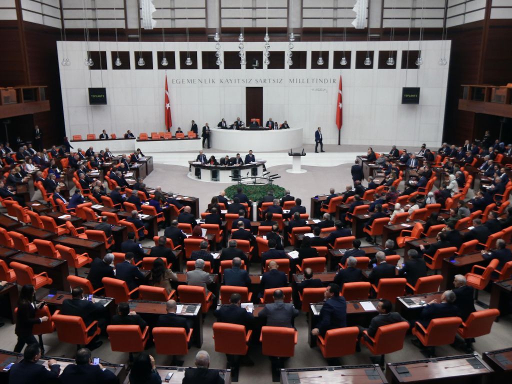 库尔德工人党就解散法案向土政府提异议