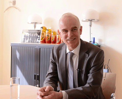 荷兰驻华大使接受新华网专访