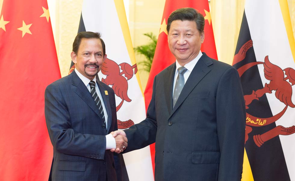 习近平会见文莱苏丹哈桑纳尔