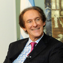 阿根廷驻华大使古斯塔沃&middot;马蒂诺