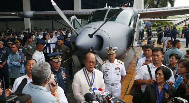 美国向菲律宾捐赠两架侦察机 价值3千万美元