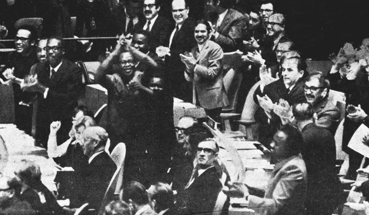 全球连线 | 那一天，他们在联合国为新中国欢呼起舞