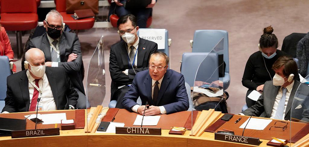 中国代表呼吁通过外交努力合理解决乌克兰问题