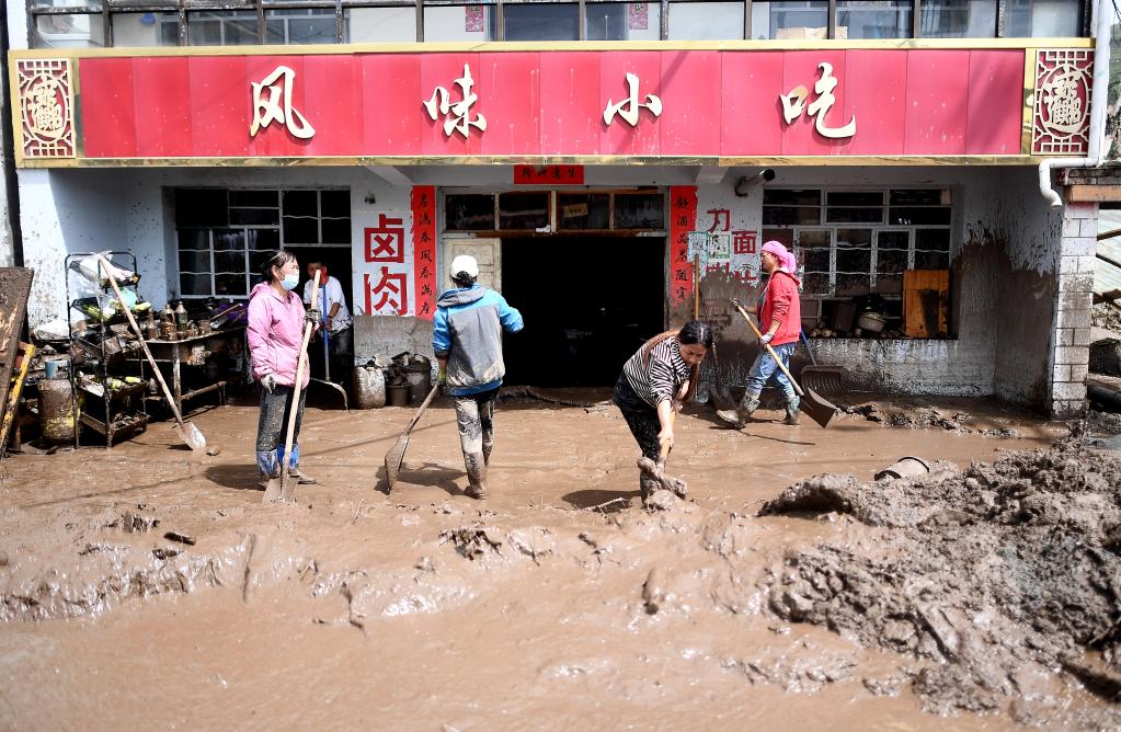 青海大通县山洪灾害死亡人数上升至16人 另有36人失联