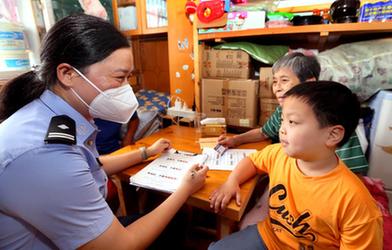 &ldquo;进门入户&rdquo;宣讲反诈