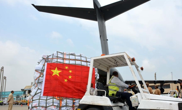 中国援巴人道主义物资运抵巴基斯坦