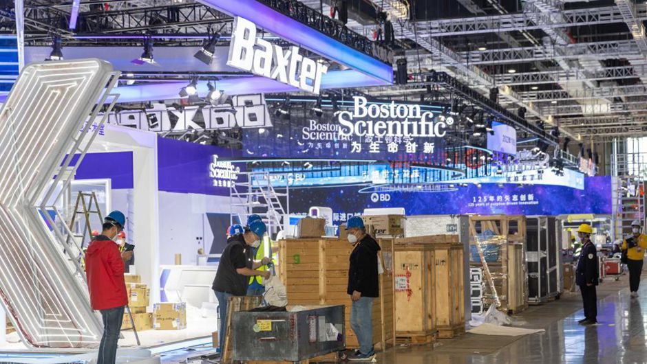 第五届进博会布展工作有序进行