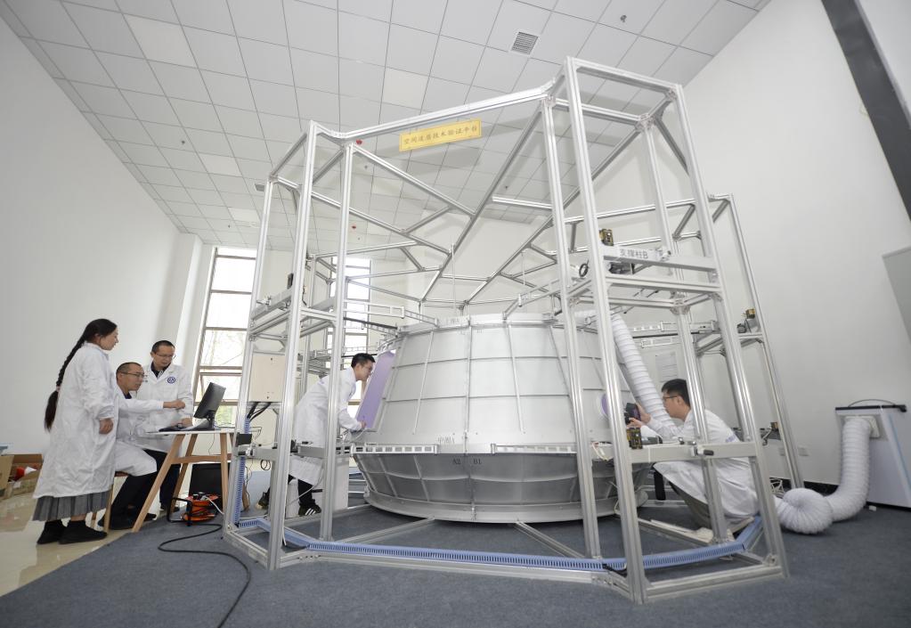 新华全媒+丨&ldquo;寸克寸金&rdquo;极致攻关 他们为空间站定制安全舒适环境