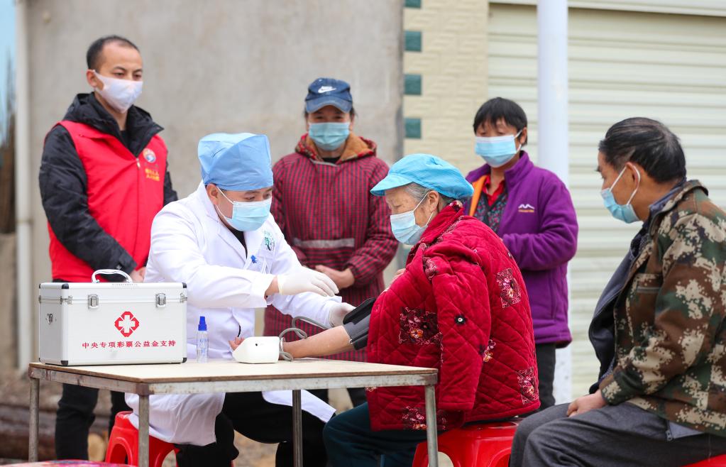 &ldquo;流动服务队&rdquo;守护山村群众健康