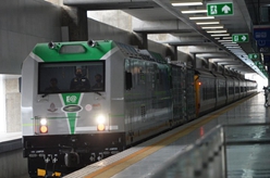 中企为泰国&ldquo;量身定制&rdquo;的电池动力机车正式发布