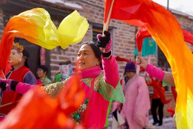 太行山村年味浓 排练&ldquo;村晚&rdquo;迎新春