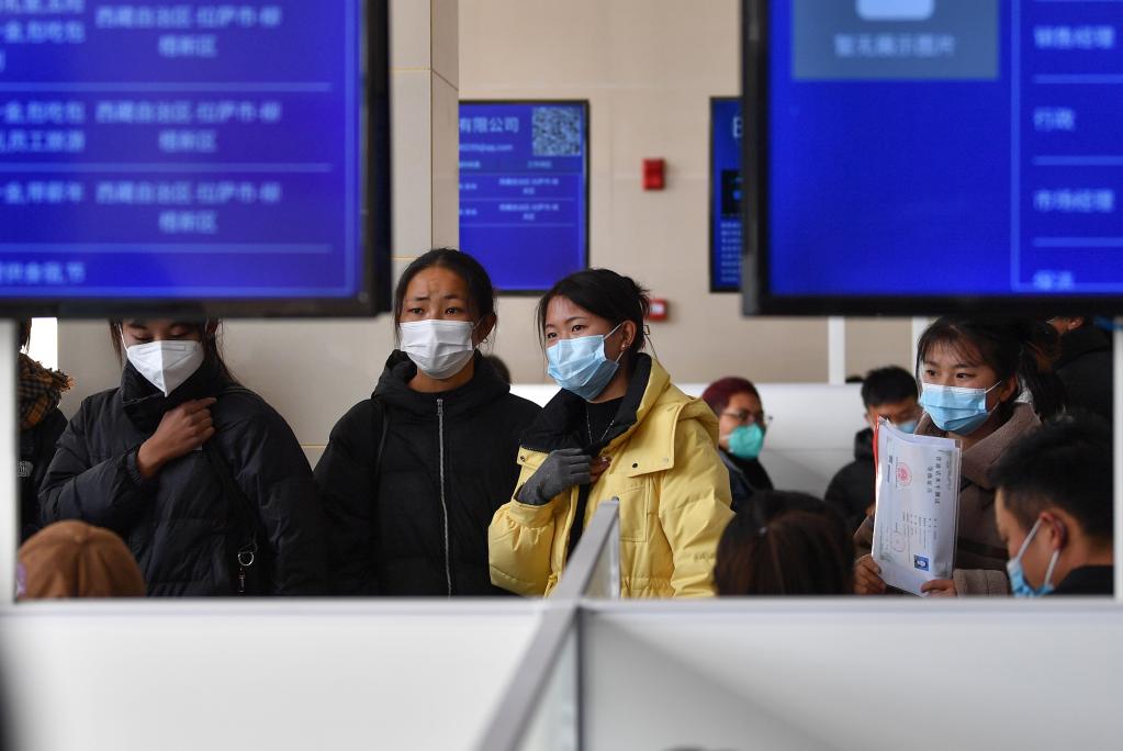 西藏：&ldquo;春风行动&rdquo;暖高原