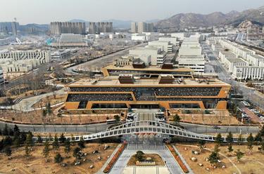 新华全媒+丨&ldquo;硬科技+全要素&rdquo;助力中国电影工业化腾飞