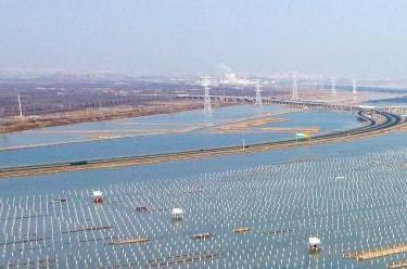 新华全媒+丨&ldquo;忙碌劲儿&rdquo;里看发展&mdash;&mdash;天津全力推进重点项目建设