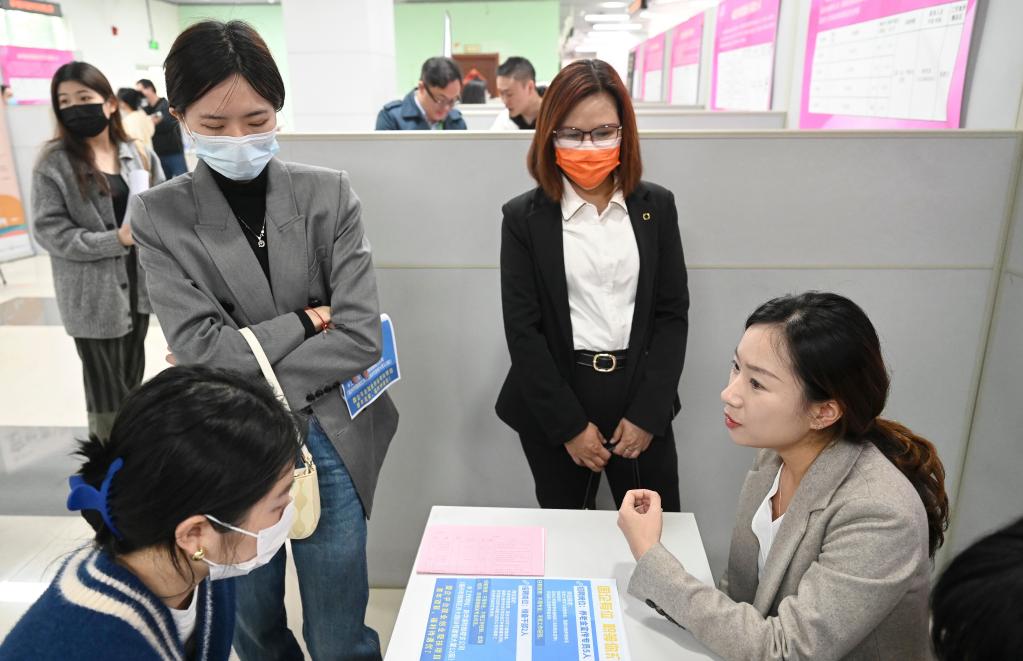 福州举行&ldquo;好年华 聚福州&rdquo;女性就业创业专场招聘会