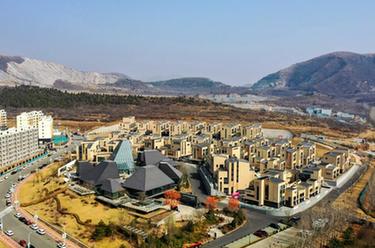 种下一片绿&mdash;&mdash;废弃矿坑变身&ldquo;生态课堂&rdquo;