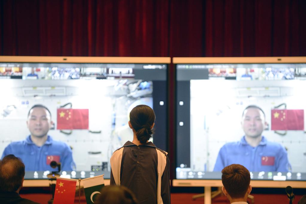 巴基斯坦青少年应邀参加&ldquo;天宫对话&rdquo;活动