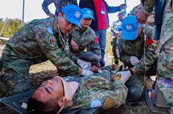 中国赴黎维和多功能工兵分队出色完成&ldquo;天使救援&rdquo;演习