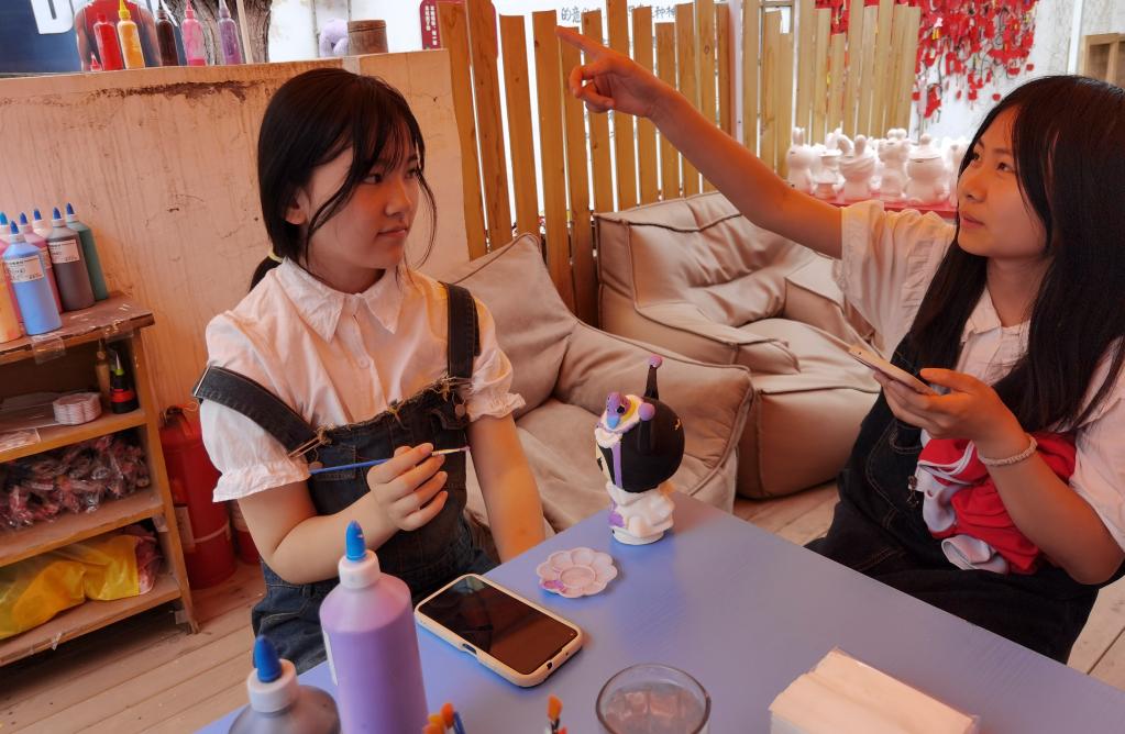 山东济宁：老城旧巷变身文创旅游&ldquo;打卡地&rdquo;