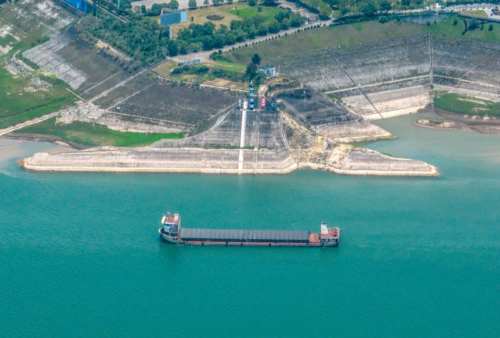 长江流域控制性水库群完成防汛消落